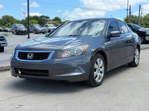Photos of 2010 Honda Accord EX-L for sale in Crestwood, KY at Glenn Chrysler Dodge Jeep Ram