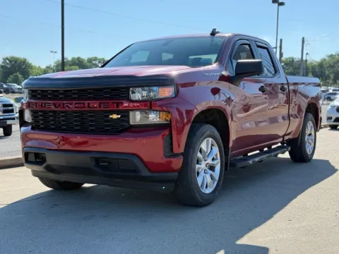 Photos of 2019 Chevrolet Silverado 1500 Custom for sale in Crestwood, KY at Glenn Chrysler Dodge Jeep Ram