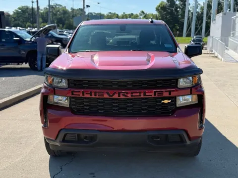 Another view of 2019 Chevrolet Silverado 1500 Custom for sale in Crestwood, KY at Glenn Chrysler Dodge Jeep Ram