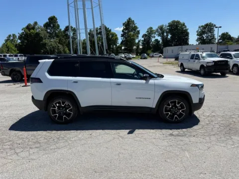 More photos of 2026 Jeep Cherokee Overland at Glenn Chrysler Dodge Jeep Ram, KY