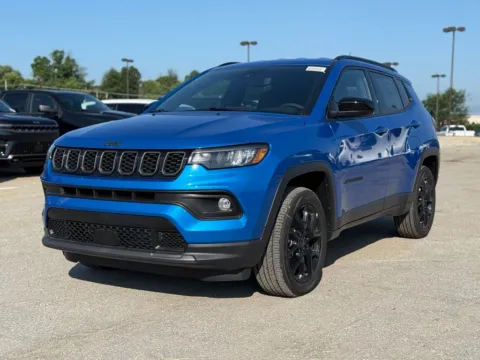 Photos of 2026 Jeep Compass Latitude for sale in Crestwood, KY at Glenn Chrysler Dodge Jeep Ram