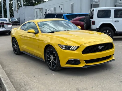 More photos of 2017 Ford Mustang EcoBoost Premium at Glenn Chrysler Dodge Jeep Ram, KY