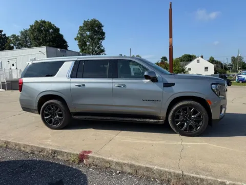 More photos of 2024 GMC Yukon XL SLE at Glenn Chrysler Dodge Jeep Ram, KY