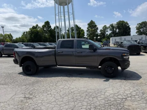 More photos of 2026 Ram 3500 Tradesman at Glenn Chrysler Dodge Jeep Ram, KY