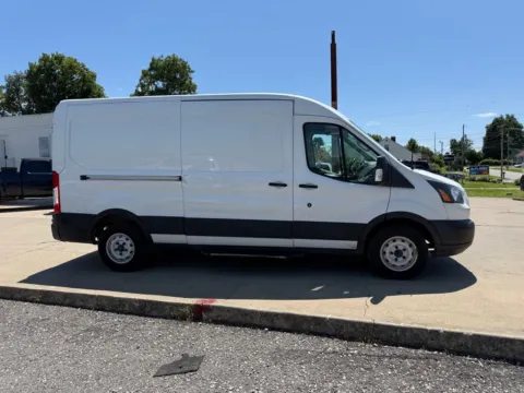 More photos of 2019 Ford Transit-150 at Glenn Chrysler Dodge Jeep Ram, KY