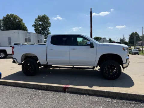 More photos of 2021 Chevrolet Silverado 1500 LT at Glenn Chrysler Dodge Jeep Ram, KY