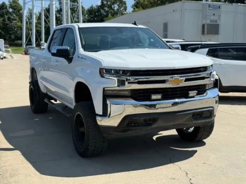 More photos of 2021 Chevrolet Silverado 1500 LT at Glenn Chrysler Dodge Jeep Ram, KY