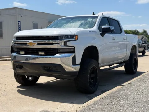 Photos of 2021 Chevrolet Silverado 1500 LT for sale in Crestwood, KY at Glenn Chrysler Dodge Jeep Ram