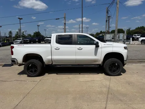 More photos of 2021 Chevrolet Silverado 1500 LT at Glenn Chrysler Dodge Jeep Ram, KY