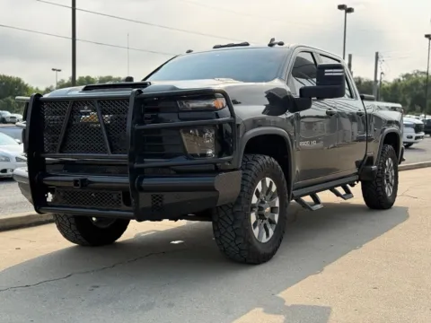 Photos of 2024 Chevrolet Silverado 2500 HD Custom for sale in Crestwood, KY at Glenn Chrysler Dodge Jeep Ram