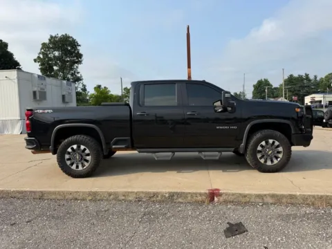More photos of 2024 Chevrolet Silverado 2500 HD Custom at Glenn Chrysler Dodge Jeep Ram, KY