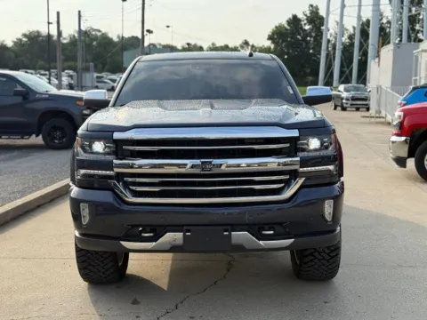Another view of 2018 Chevrolet Silverado 1500 LTZ for sale in Crestwood, KY at Glenn Chrysler Dodge Jeep Ram