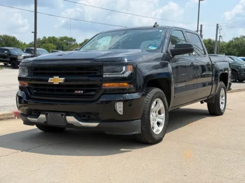 Photos of 2018 Chevrolet Silverado 1500 LT for sale in Crestwood, KY at Glenn Chrysler Dodge Jeep Ram