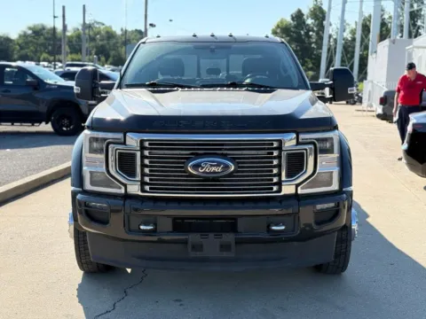 Another view of 2022 Ford F-450SD Limited for sale in Crestwood, KY at Glenn Chrysler Dodge Jeep Ram