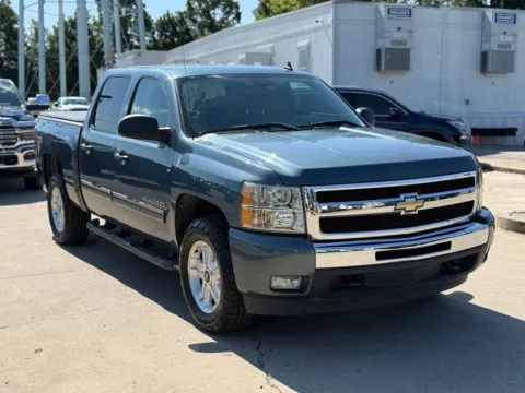 More photos of 2011 Chevrolet Silverado 1500 LT at Glenn Chrysler Dodge Jeep Ram, KY