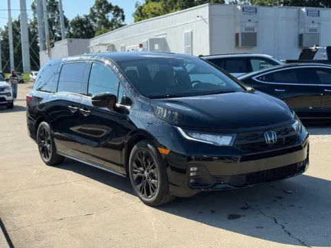 More photos of 2025 Honda Odyssey Sport-L at Glenn Chrysler Dodge Jeep Ram, KY