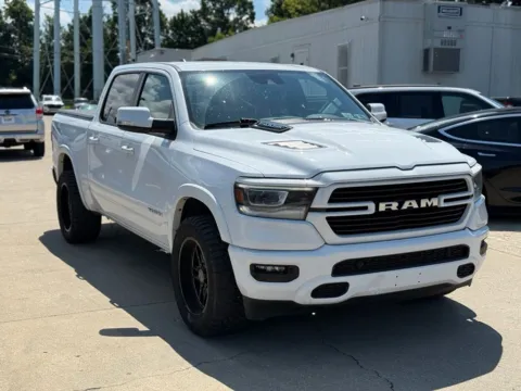 More photos of 2022 Ram 1500 Laramie at Glenn Chrysler Dodge Jeep Ram, KY