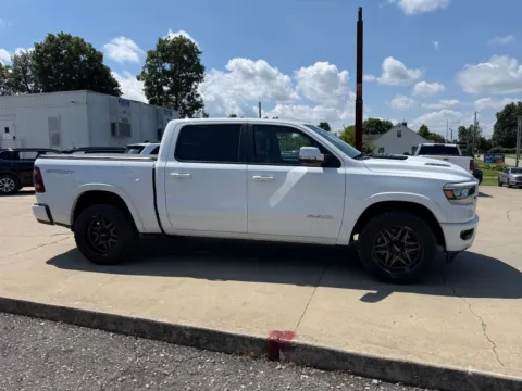 More photos of 2022 Ram 1500 Laramie at Glenn Chrysler Dodge Jeep Ram, KY