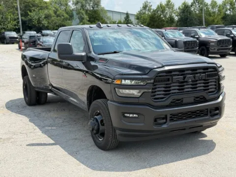 More photos of 2026 Ram 3500 Tradesman at Glenn Chrysler Dodge Jeep Ram, KY