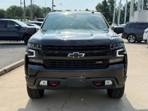 Another view of 2022 Chevrolet Silverado 1500 LTD LT Trail Boss for sale in Crestwood, KY at Glenn Chrysler Dodge Jeep Ram