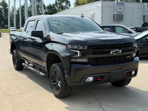 More photos of 2022 Chevrolet Silverado 1500 LTD LT Trail Boss at Glenn Chrysler Dodge Jeep Ram, KY