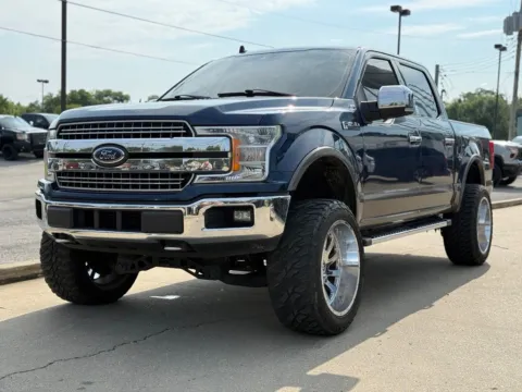 Photos of 2019 Ford F-150 Lariat for sale in Crestwood, KY at Glenn Chrysler Dodge Jeep Ram