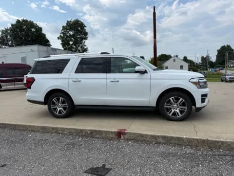 More photos of 2024 Ford Expedition Max Limited at Glenn Chrysler Dodge Jeep Ram, KY