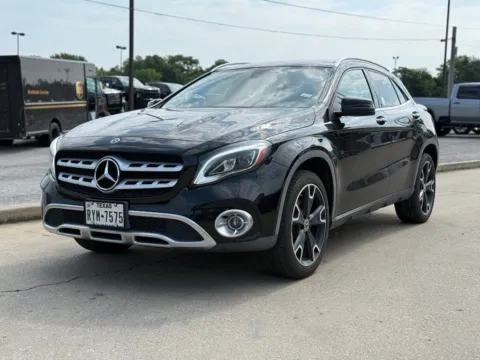 Photos of 2019 Mercedes-Benz GLA 250 for sale in Crestwood, KY at Glenn Chrysler Dodge Jeep Ram