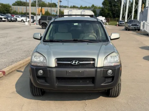 Another view of 2008 Hyundai Tucson SE for sale in Crestwood, KY at Glenn Chrysler Dodge Jeep Ram