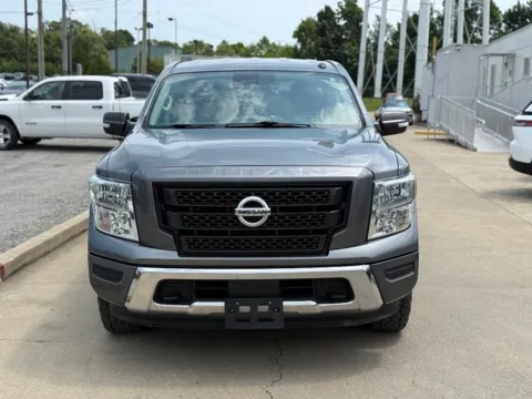 Another view of 2020 Nissan Titan SV for sale in Crestwood, KY at Glenn Chrysler Dodge Jeep Ram