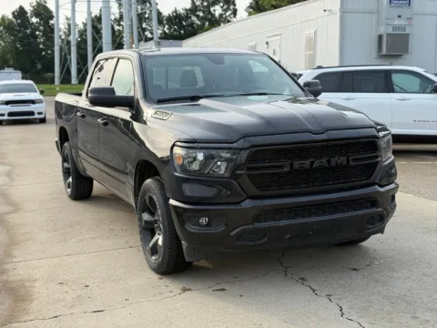 More photos of 2023 Ram 1500 Tradesman at Glenn Chrysler Dodge Jeep Ram, KY
