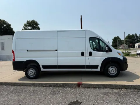 More photos of 2025 Ram ProMaster 2500 High Roof at Glenn Chrysler Dodge Jeep Ram, KY