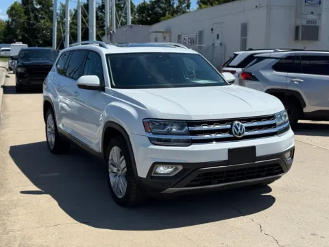 More photos of 2019 Volkswagen Atlas SEL at Glenn Chrysler Dodge Jeep Ram, KY