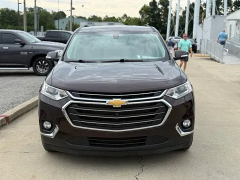 Another view of 2020 Chevrolet Traverse 3LT for sale in Crestwood, KY at Glenn Chrysler Dodge Jeep Ram