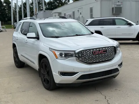 More photos of 2019 GMC Acadia Denali at Glenn Chrysler Dodge Jeep Ram, KY