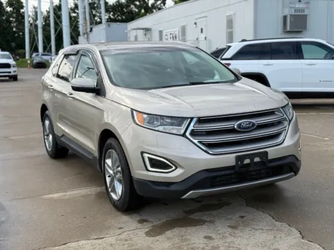 More photos of 2017 Ford Edge SEL at Glenn Chrysler Dodge Jeep Ram, KY