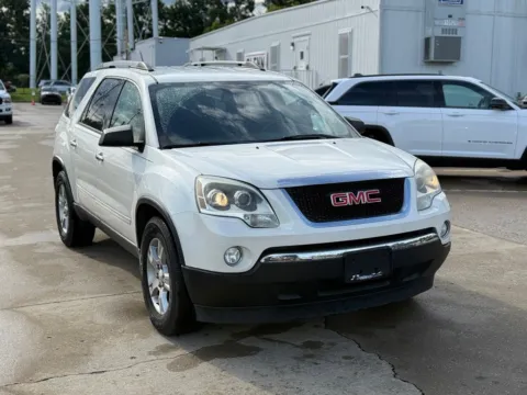 More photos of 2012 GMC Acadia SLE at Glenn Chrysler Dodge Jeep Ram, KY