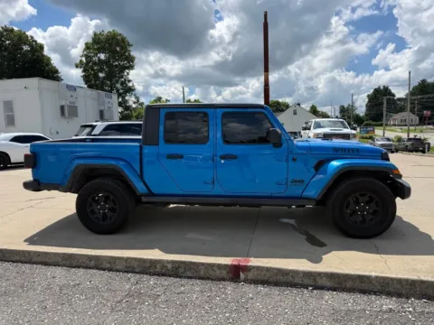 More photos of 2021 Jeep Gladiator Willys at Glenn Chrysler Dodge Jeep Ram, KY