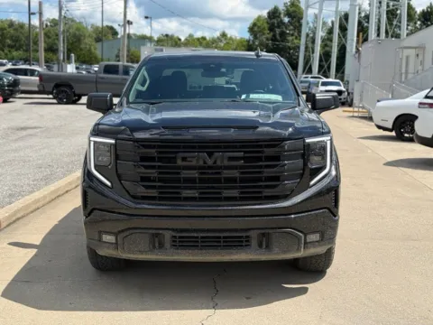Another view of 2026 GMC Sierra 1500 Elevation for sale in Crestwood, KY at Glenn Chrysler Dodge Jeep Ram