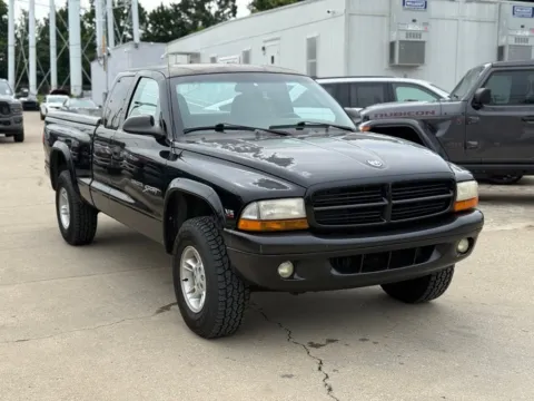 More photos of 2000 Dodge Dakota Sport at Glenn Chrysler Dodge Jeep Ram, KY
