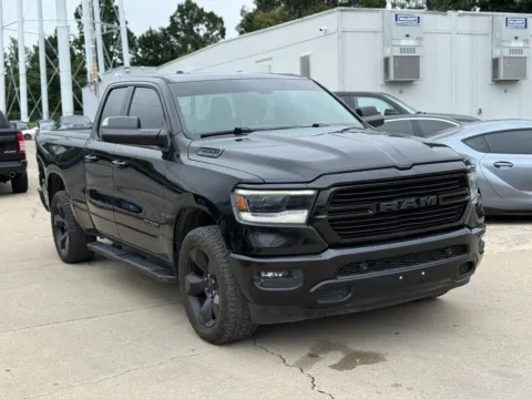 More photos of 2019 Ram 1500 Big Horn/Lone Star at Glenn Chrysler Dodge Jeep Ram, KY