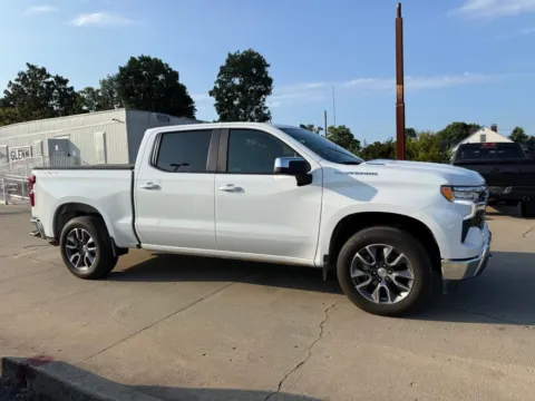 More photos of 2025 Chevrolet Silverado 1500 LT at Glenn Chrysler Dodge Jeep Ram, KY