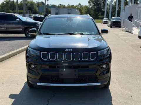 Another view of 2022 Jeep Compass Limited for sale in Crestwood, KY at Glenn Chrysler Dodge Jeep Ram