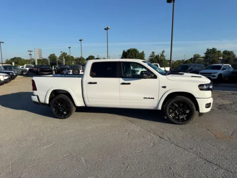 More photos of 2027 Ram 1500 Laramie at Glenn Chrysler Dodge Jeep Ram, KY