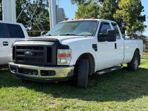 Photos of 2008 Ford F-250SD XL for sale in Crestwood, KY at Glenn Chrysler Dodge Jeep Ram