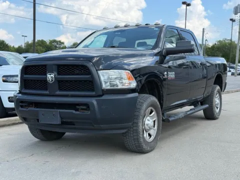Photos of 2018 Ram 2500 Tradesman for sale in Crestwood, KY at Glenn Chrysler Dodge Jeep Ram