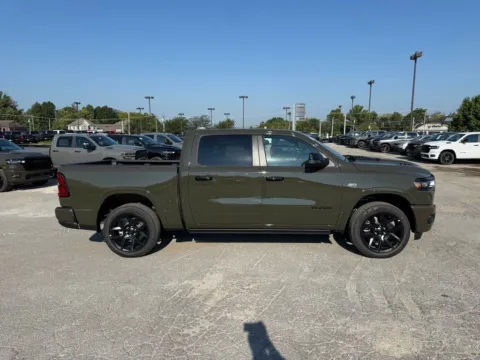 More photos of 2027 Ram 1500 Laramie at Glenn Chrysler Dodge Jeep Ram, KY