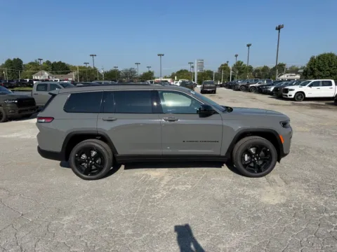 More photos of 2027 Jeep Grand Cherokee L Limited at Glenn Chrysler Dodge Jeep Ram, KY