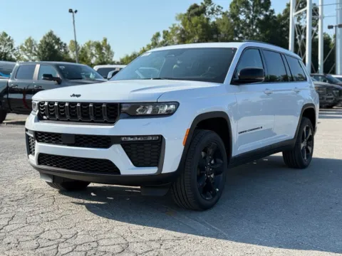Photos of 2027 Jeep Grand Cherokee L Limited for sale in Crestwood, KY at Glenn Chrysler Dodge Jeep Ram