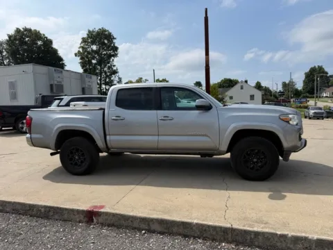 More photos of 2019 Toyota Tacoma SR5 at Glenn Chrysler Dodge Jeep Ram, KY